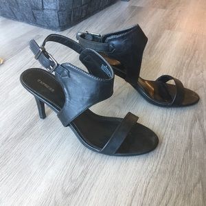 Simple black heels